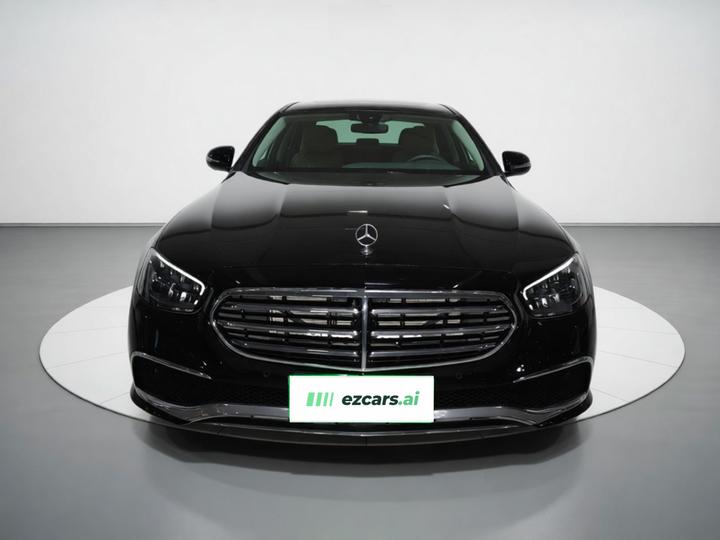 E-Class 2023 Facelift E 300 L Luxury photo 2