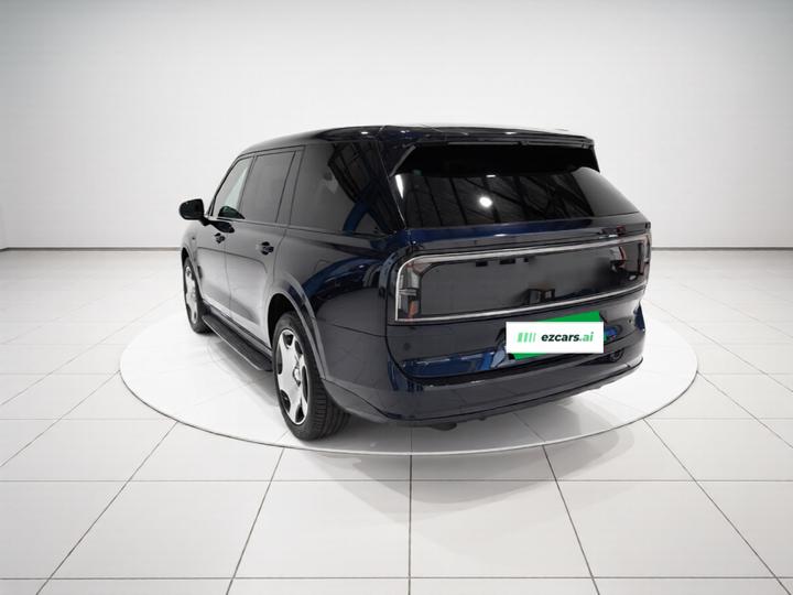 9X 2025 Ultra 70kWh 6-Seater photo 4