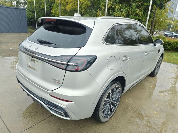 HS5 2023 2.0T AWD Pro photo 6