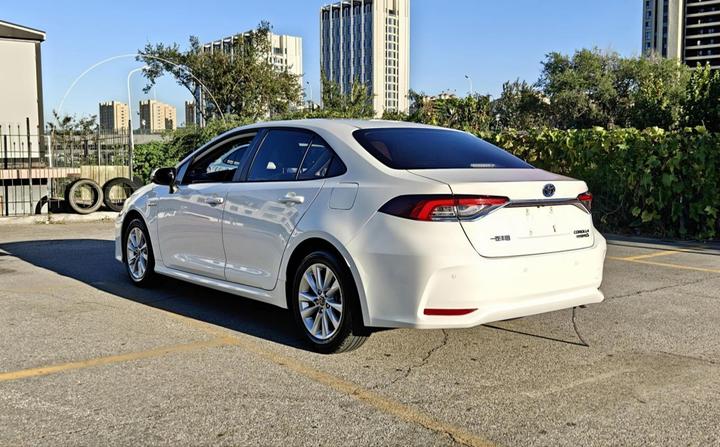Corolla 2023 1.8L Smart Hybrid Elite photo 4