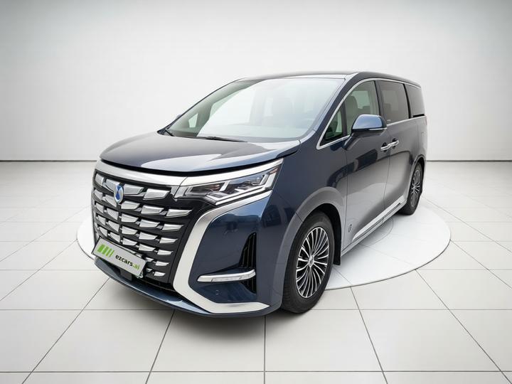 D9 2022 DM-i 970 AWD Noble
