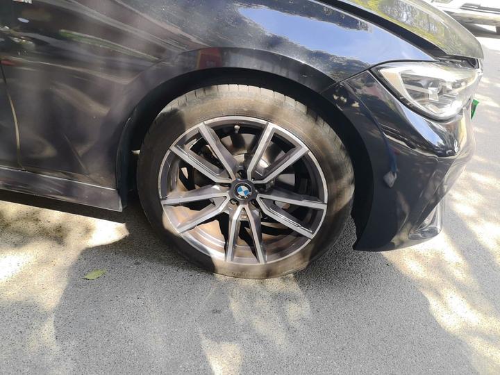 3 Series 2022 Facelift 325Li M Sport Package photo 8