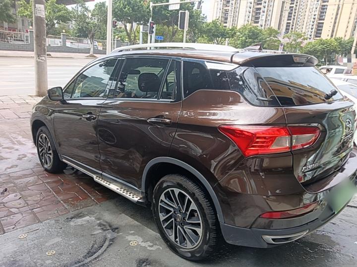 GAC Trumpchi GS4 2017 235T AT RWD Luxury Connected photo 4