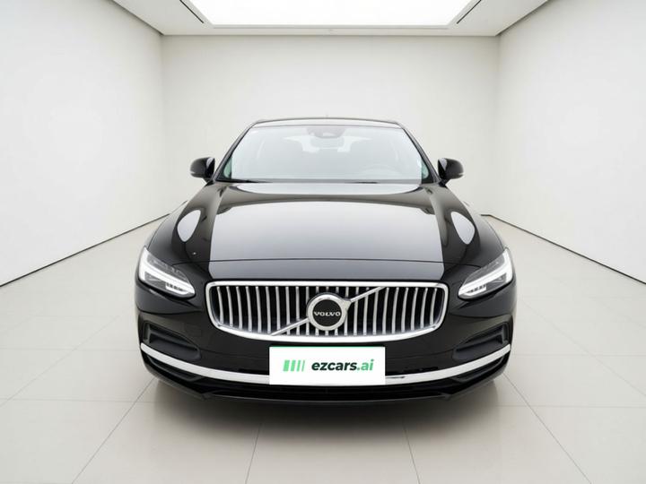 S90 2025 B5 Luxury photo 2