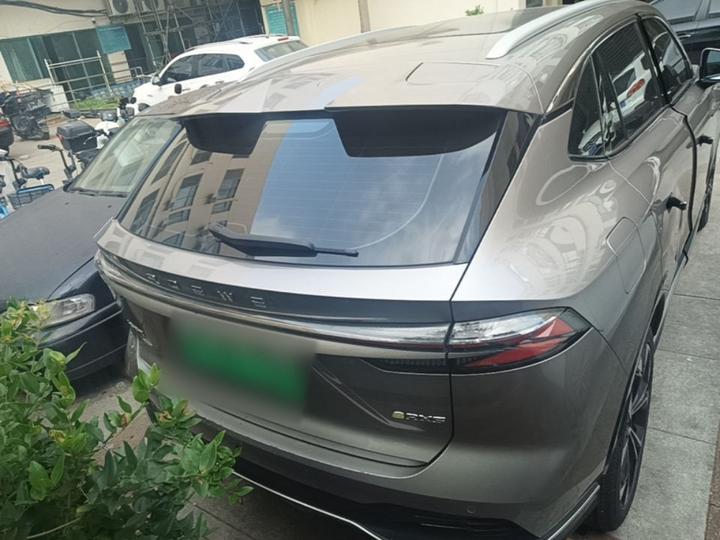 RX5 EV 2023 eRX5 photo 3