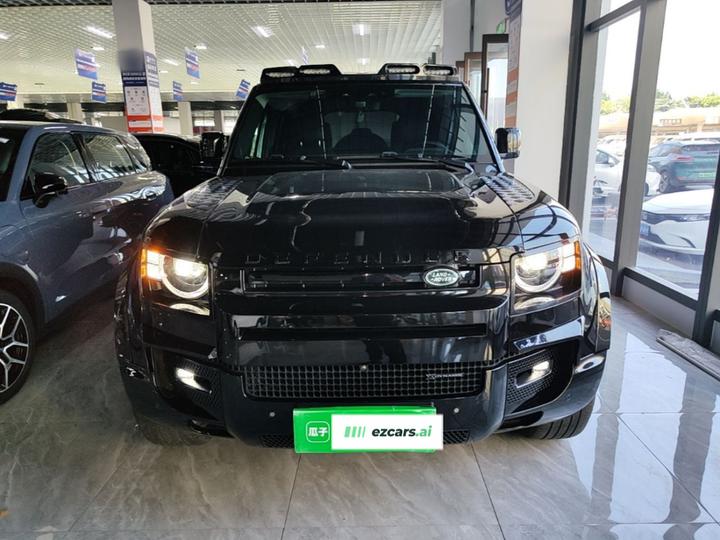 Defender 2022 110 P400 X-DYNAMIC HSE photo 2