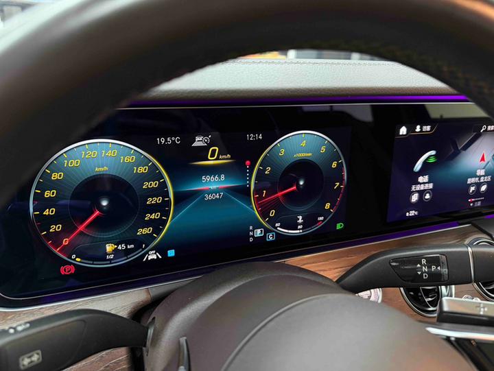 E-Class 2021 E 300 L Premium photo 8
