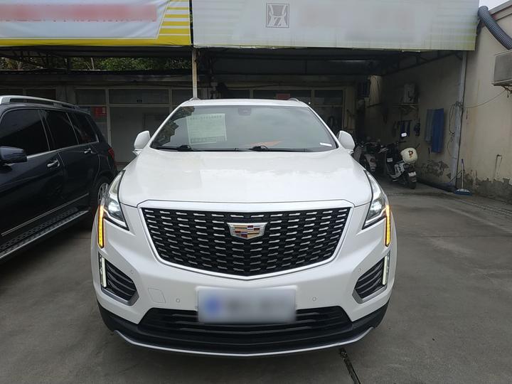 XT5 2020 28T Luxury photo 2