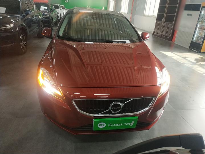 V40 2018 T3 photo 2