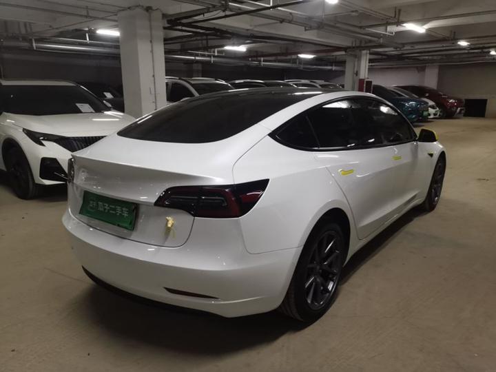 Model 3 2022 RWD photo 7