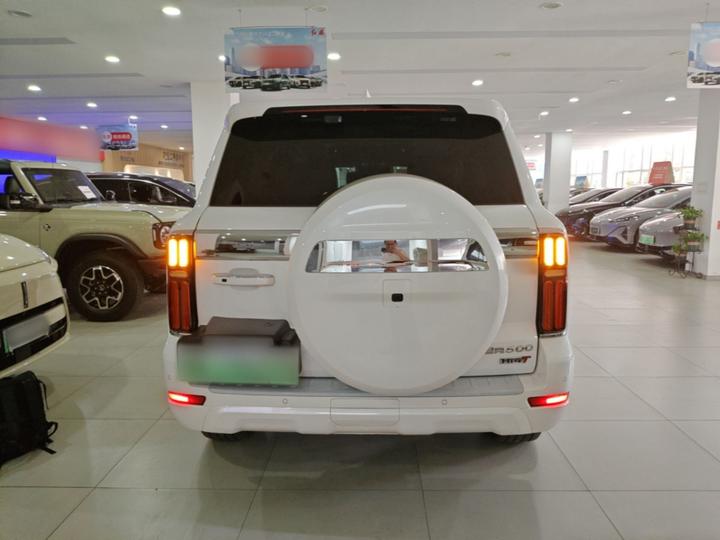 500 EV 2026 Hi4-T Smart photo 3