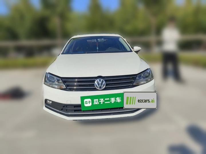 Sagitar 2015 1.6L AT Comfort photo 2