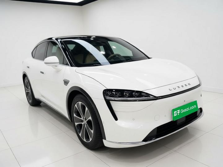 HIMA Luxeed R7 2024 EV 802km Max photo 3
