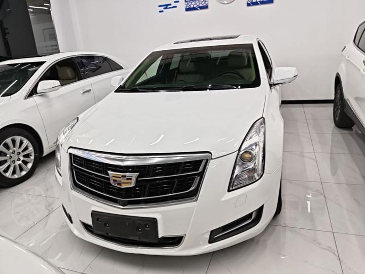 XTS 2017 28T Tech photo 2
