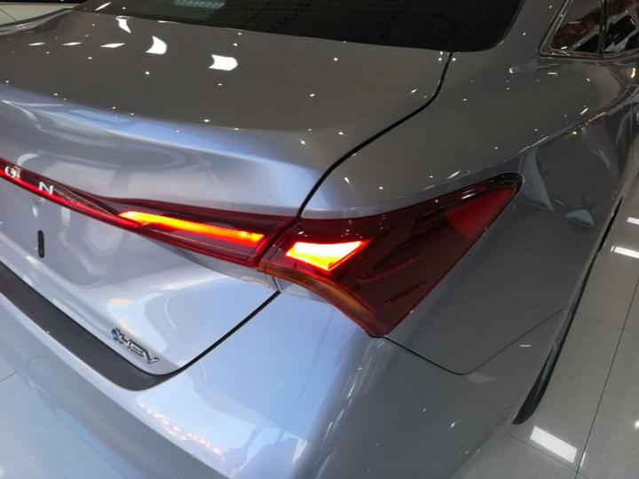 Avalon 2024 Hybrid 2.0L photo 7