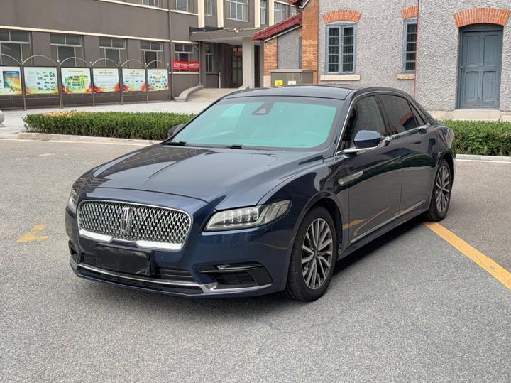 2017 2.0T RWD