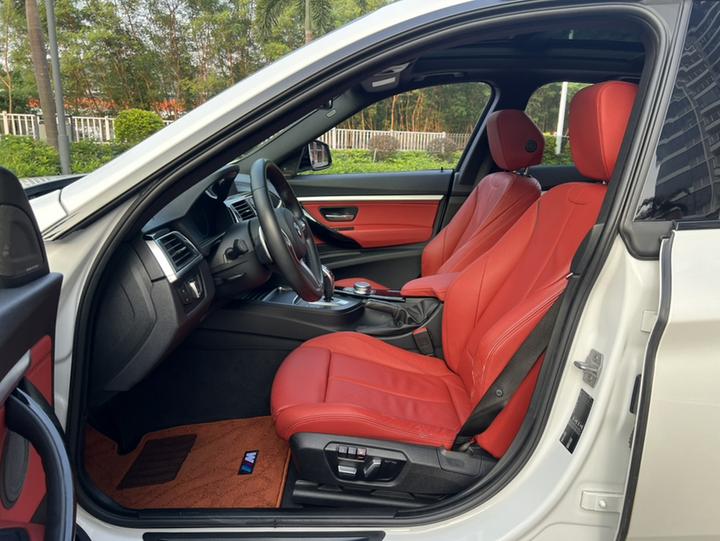 3 SeriesGT 2020 320i M Sport photo 7