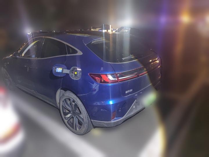 SERES SF5 2021 AWD photo 4