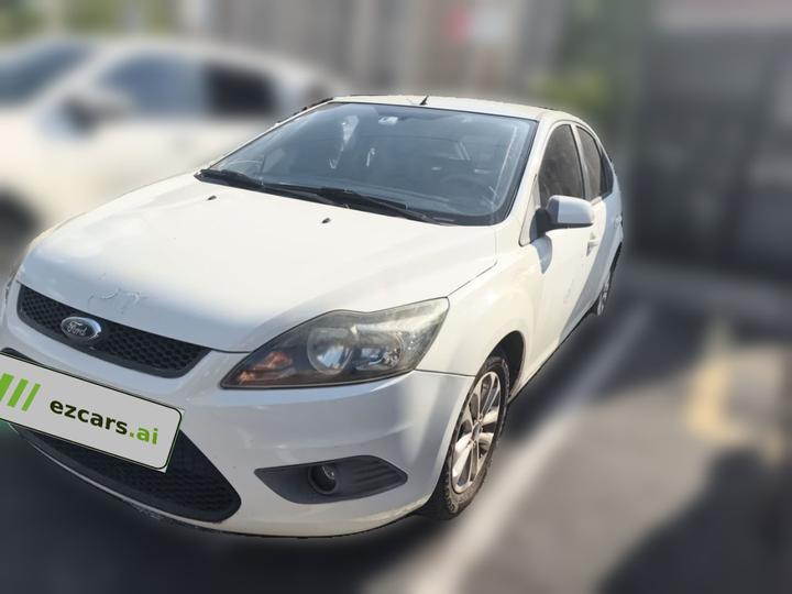 Focus 2013 Hatchback Classic 1.8L MT
