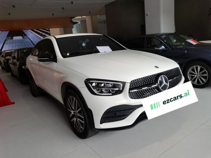 GLC Coupe 2023 GLC 260 4MATIC Coupe SUV photo 3