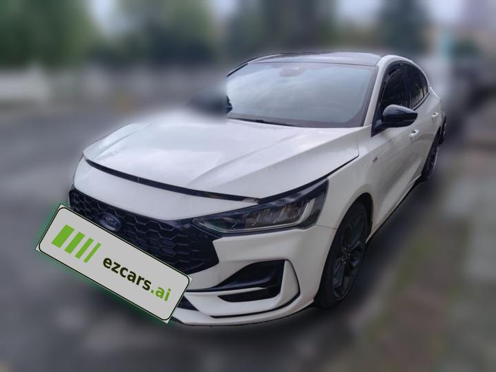Focus 2022 Sedan EcoBoost 180 AT ST Line