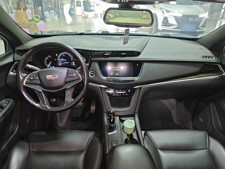 XT5 2018 25T Tech photo 5