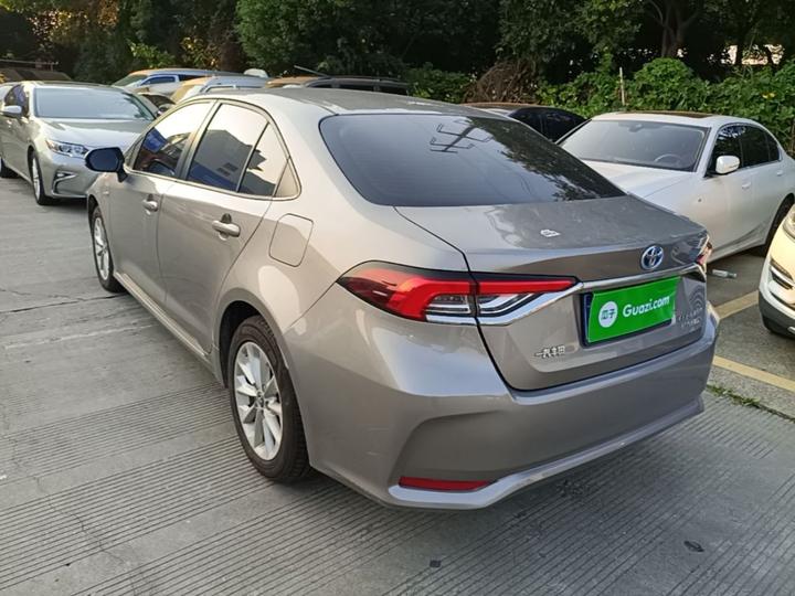 Corolla 2021 Hybrid 1.8L E-CVT Elite photo 4