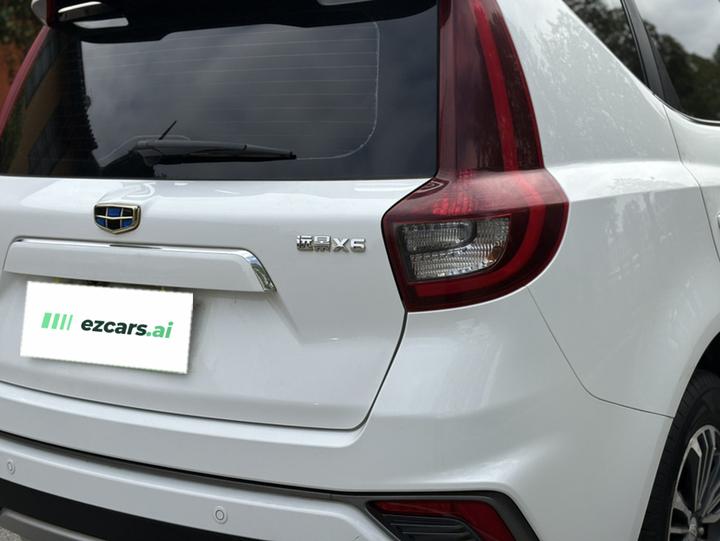 Vision X6 2018 1.8L MT 4G Luxury photo 2