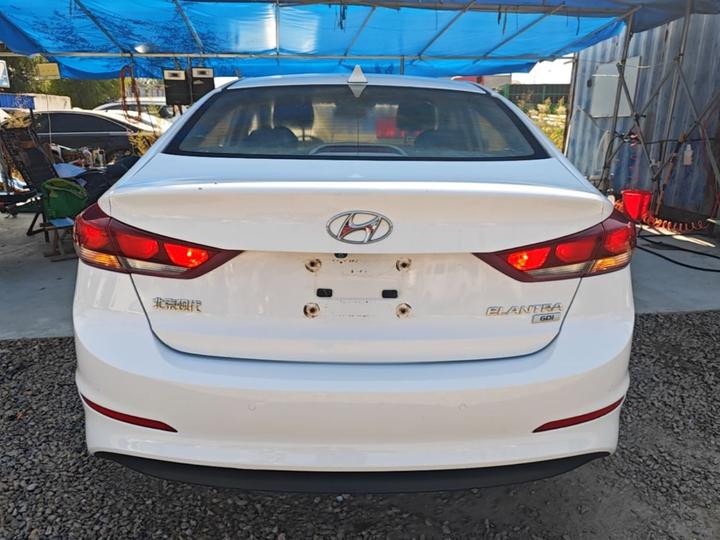 Elantra 2016 1.6L AT Smart Elite photo 5
