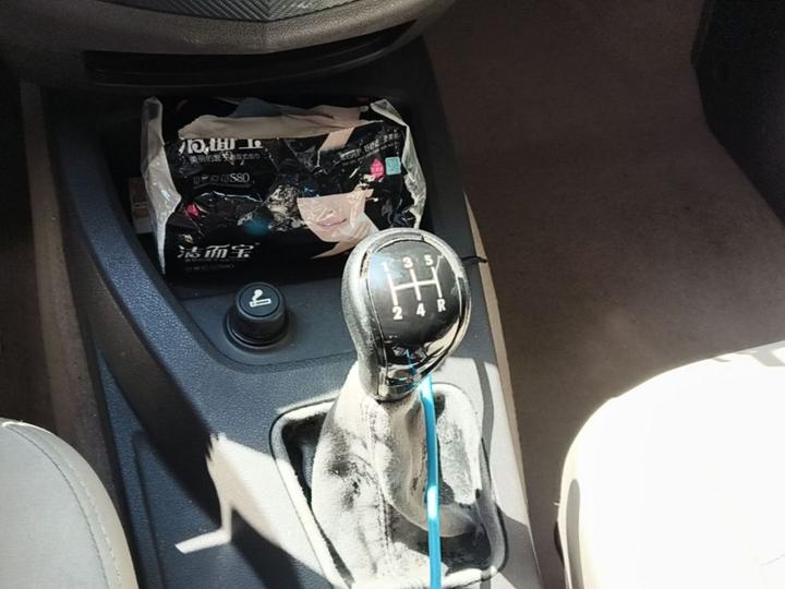 Wuling Hongguang 2014 1.2L Standard IV photo 5