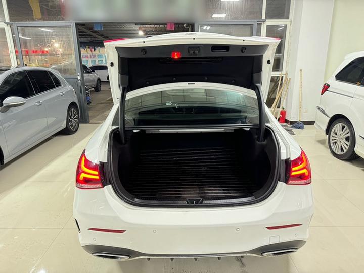 A-Class 2019 A 200 L Sport photo 4