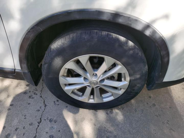 X-Trail 2015 2.0L CVT Comfort MAX 2WD photo 8