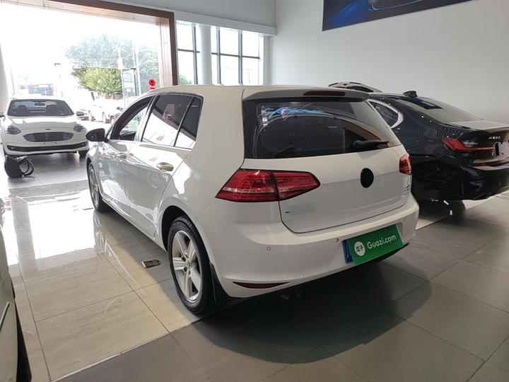 Golf 2016 230TSI AT Comfort photo 4