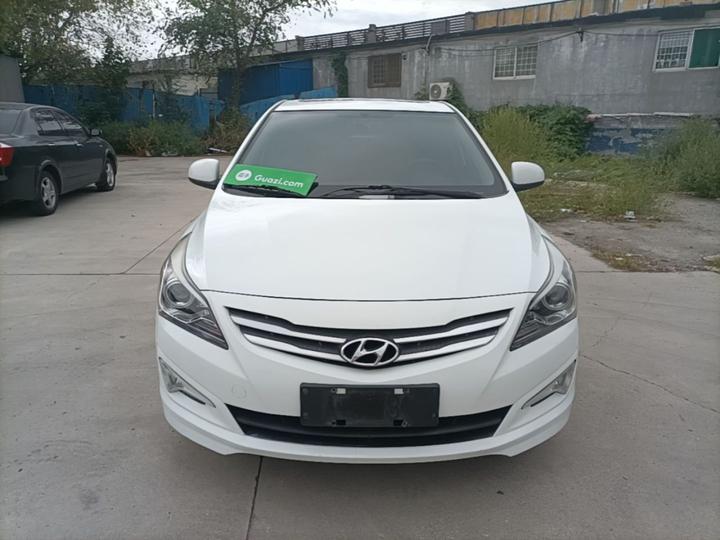 Verna 2014 1.4L AT Leading GLX photo 2