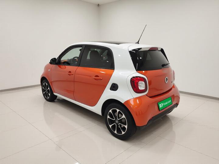 forfour 2016 1.0L 52 photo 4