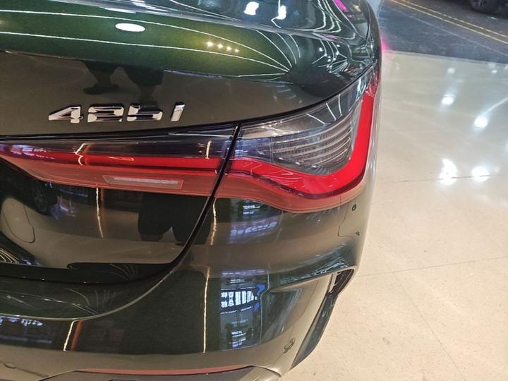 4 Series 2022 Facelift 425i Convertible M M Sport Night Package photo 7
