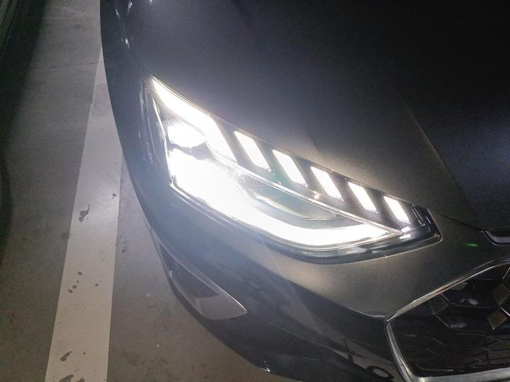 A4L 2022 40 TFSI Luxury Dynamic photo 7