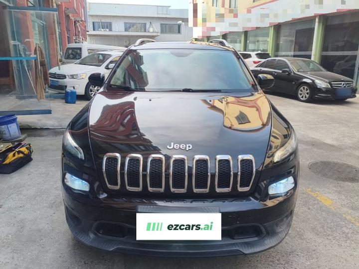 Cherokee 2016 2.0L photo 2
