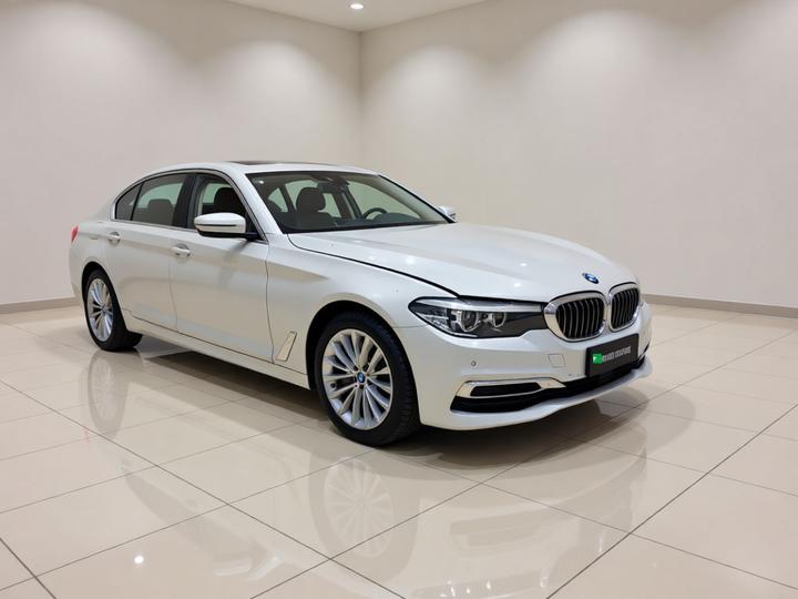5 Series 2019 Facelift 525Li Luxury photo 3