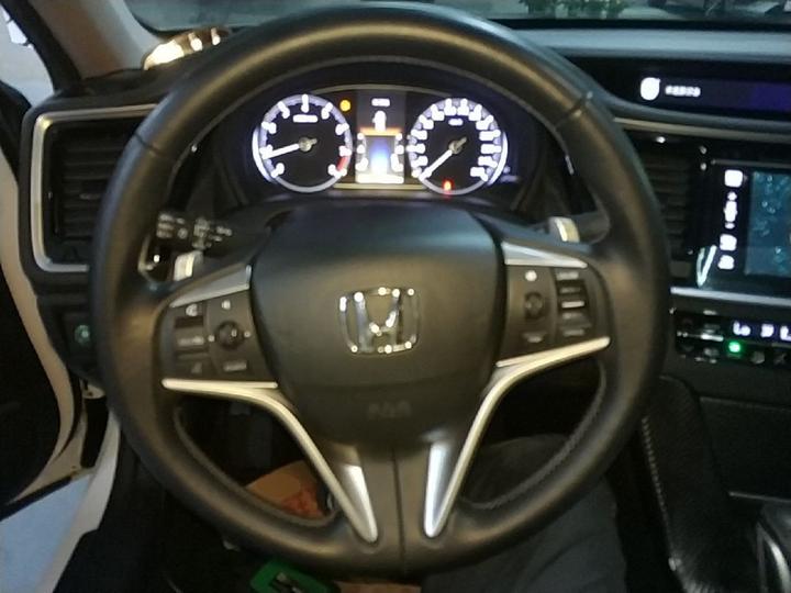 Spirior 2015 2.0L Premium photo 6