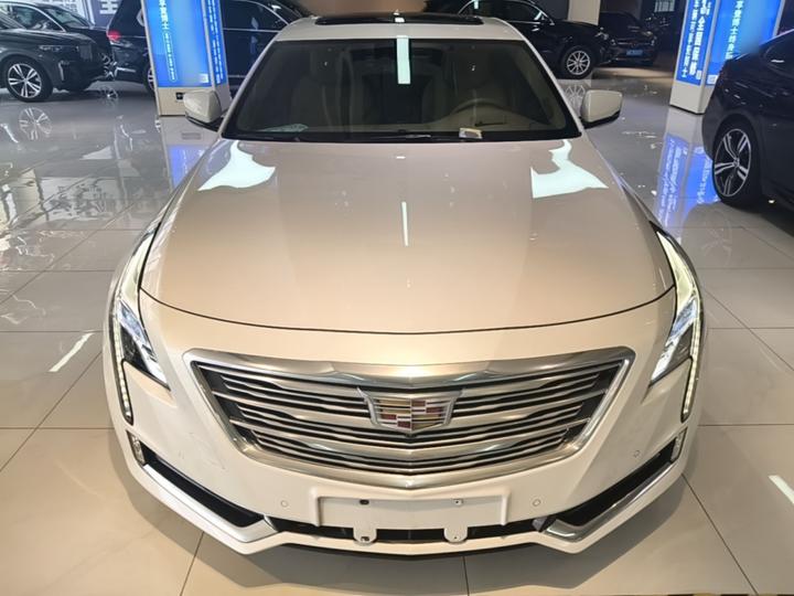 CT6 2016 28T Platinum photo 2