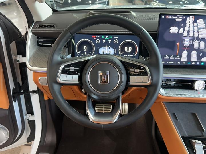 500 EV 2026 Hi4-T Smart photo 7