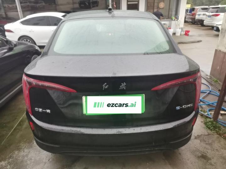 E-QM5 2023 Facelift photo 5