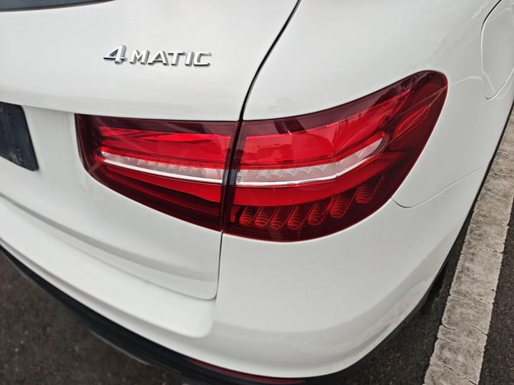 GLC 2016 GLC 260 4MATIC Luxury photo 7
