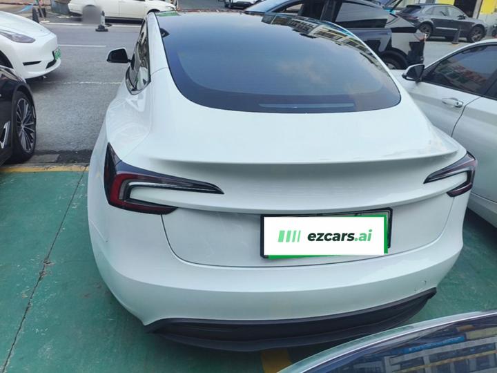 Model 3 2025 RWD photo 5
