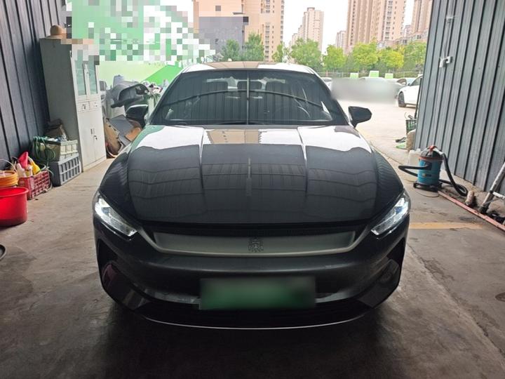 Qin PLUS 2021 EV 500KM Luxury photo 2