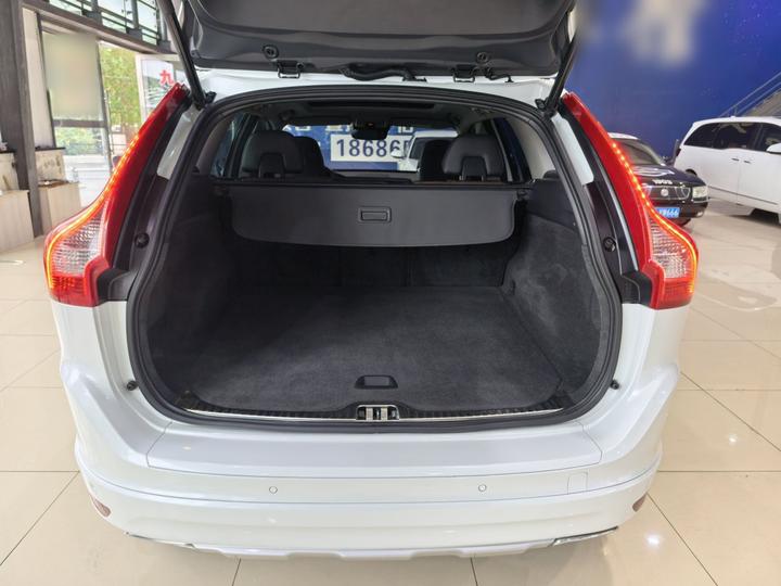 XC60 2015 T5 AWD photo 8