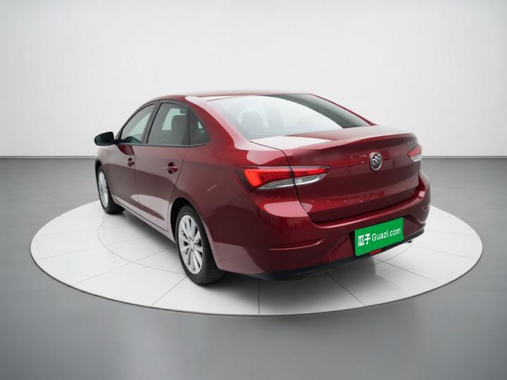 Excelle 2021 Facelift Classic 1.5L AT Progressive photo 4