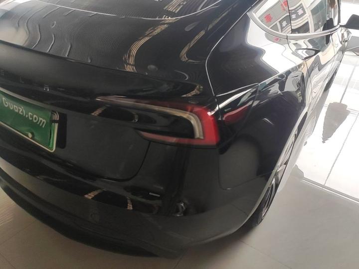 Model 3 2025 RWD photo 7