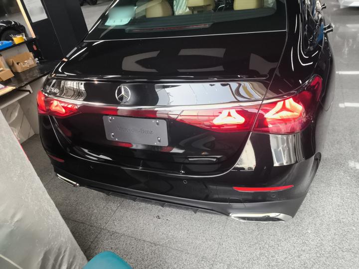 E-Class Imported 2025 Facelift E 260 Sport photo 3